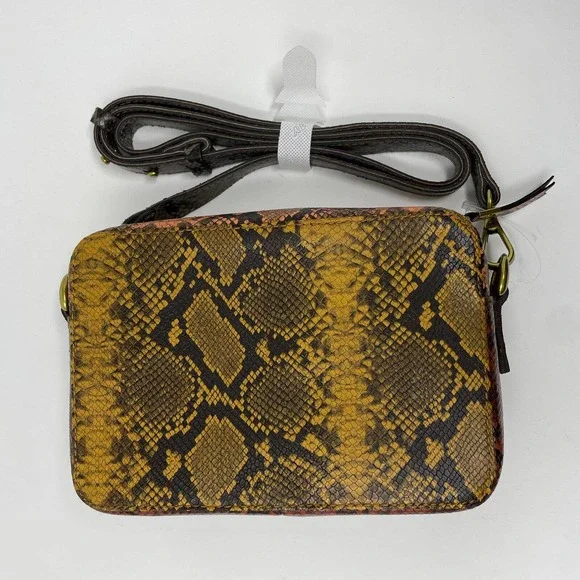 Madewell The Transport Camera Bag Colorblock Snake Embossed Shoulder Bag NWT Shoulder Bags